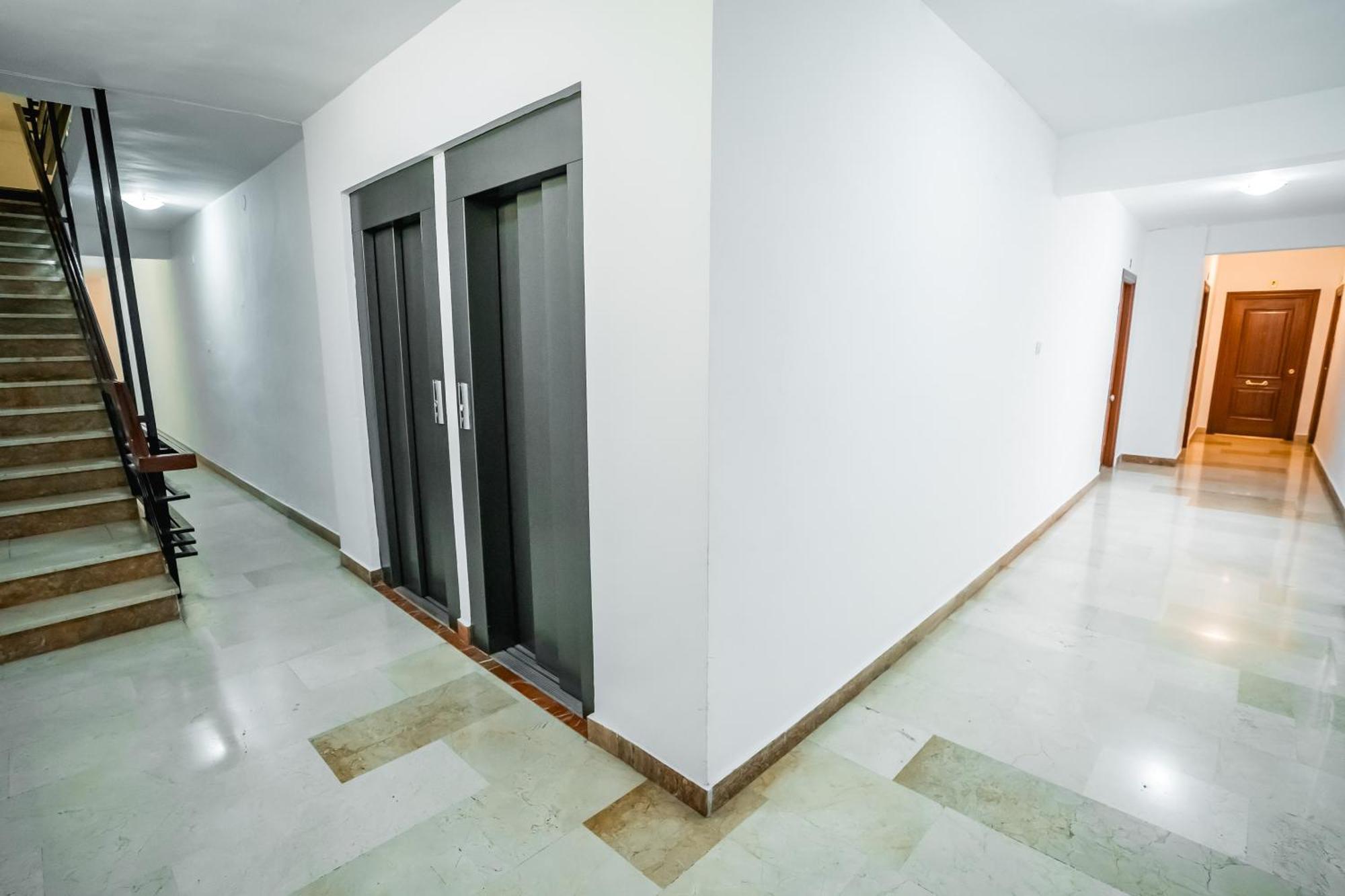 Qh Estacion De Tren Apartment Granada Exterior photo