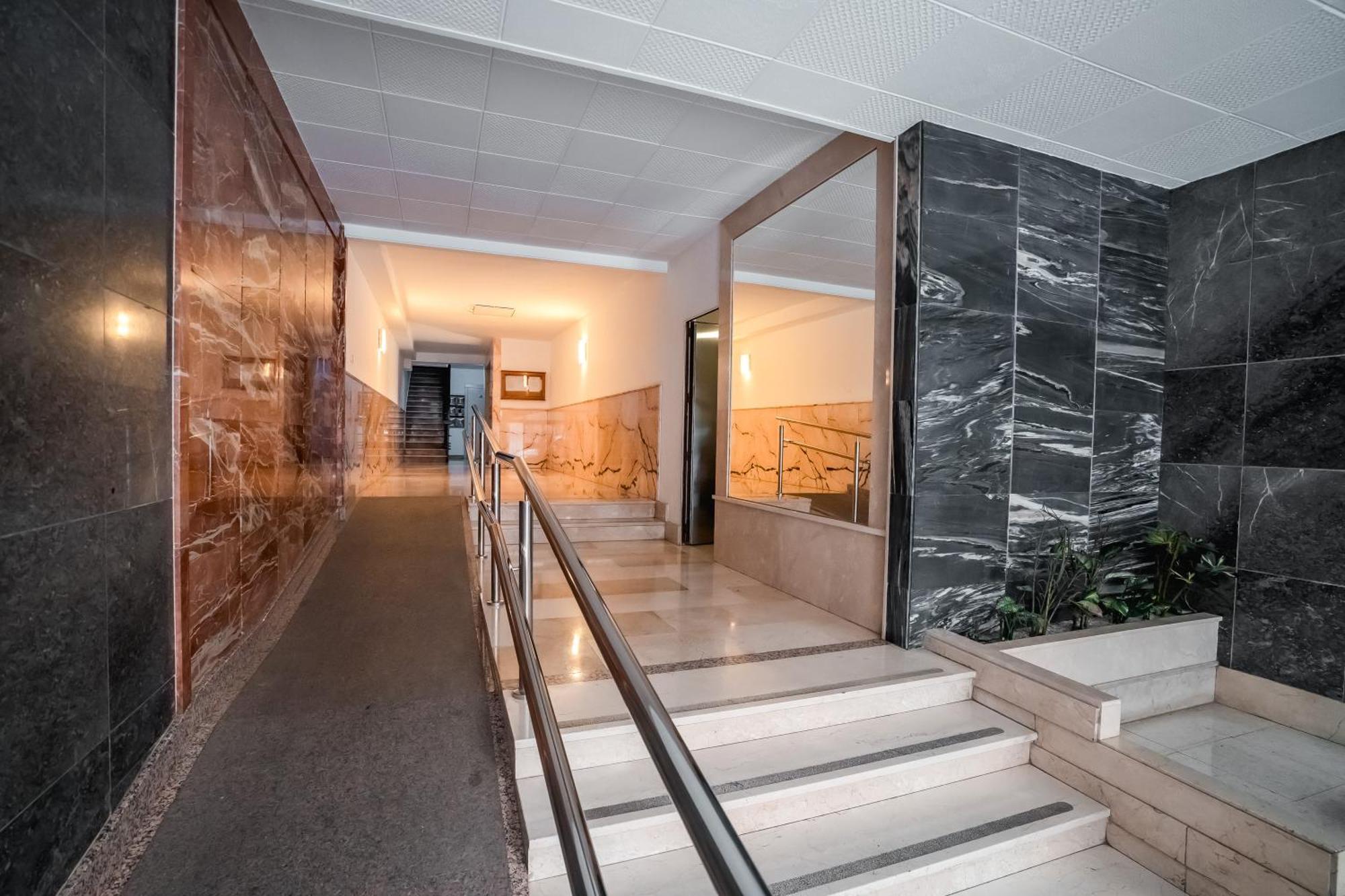 Qh Estacion De Tren Apartment Granada Exterior photo